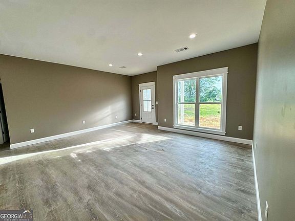 2nd image of 1229 Mark Wood Rd