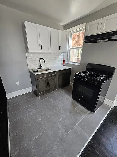 1348 Springfield Ave Photo 1