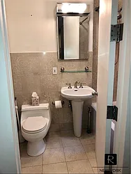Rented by R New York