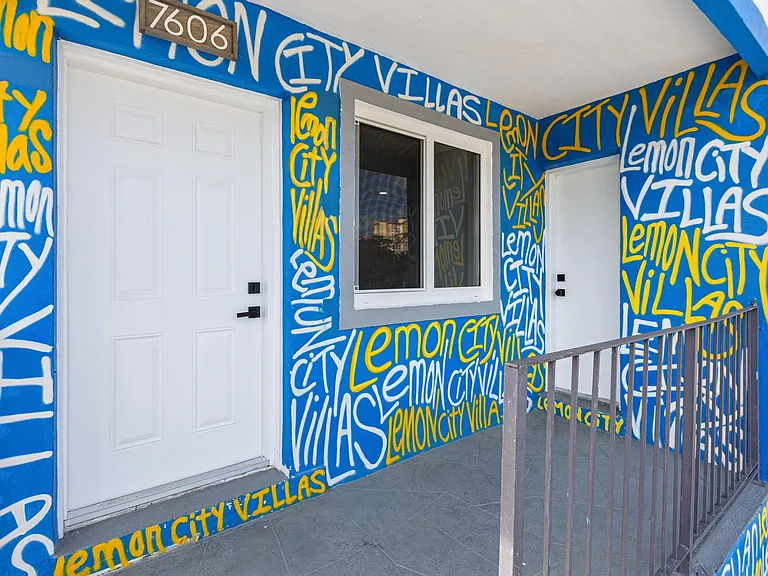 7600 N Miami Ave — Photo 39
