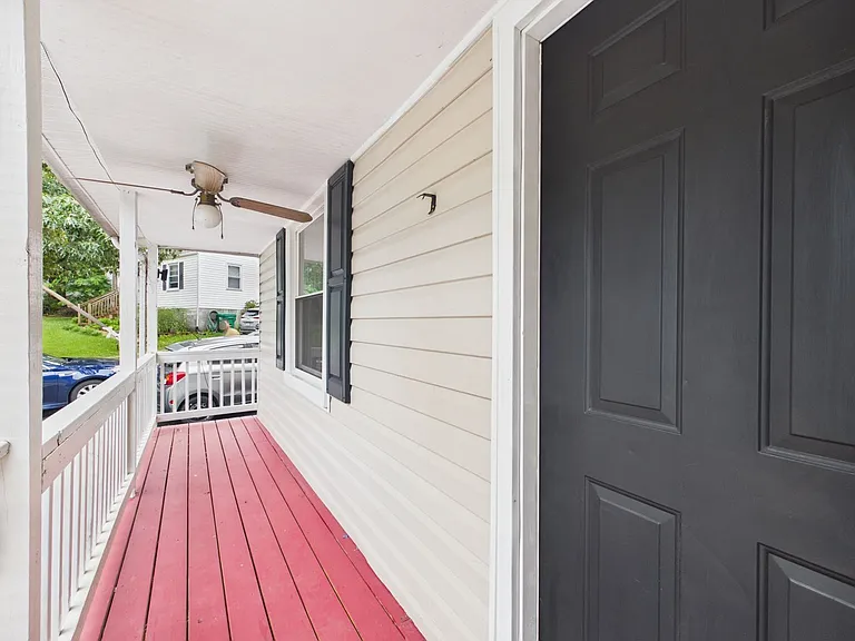 1518 Ethridge Dr — Photo 5
