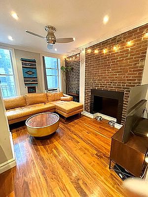 2nd image of 211 Mott St APT 6