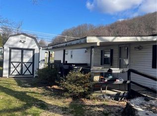 4 Indian Trl, Wind Gap, PA 18091