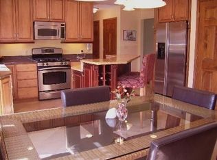 18N546 Spring Bluff Dr, Dundee, IL 60118