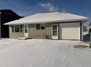 713 Pershing Blvd, Worthington, MN 56187