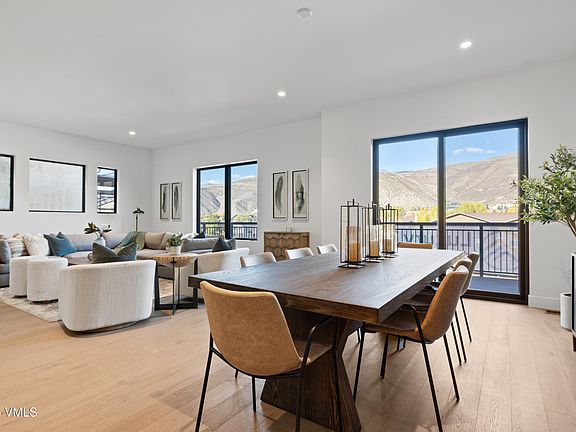 2nd image of 38462 Highway 6 Townhome | 6