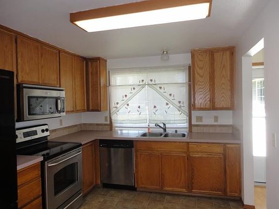 2nd image of 11225 B St S