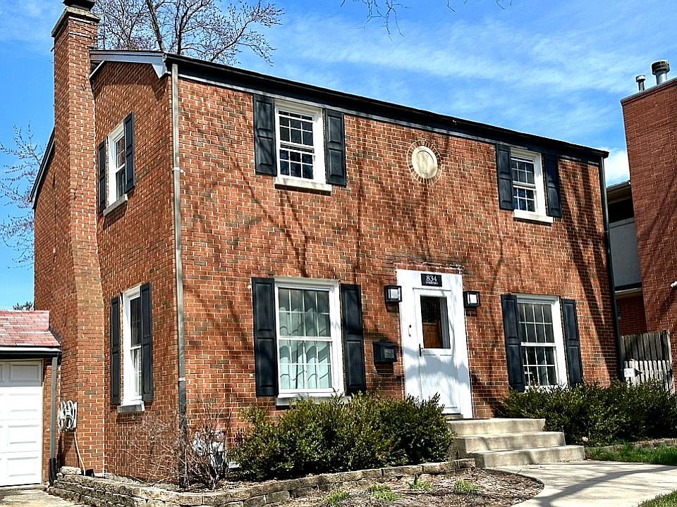 1st image of 834 Sheridan Pl