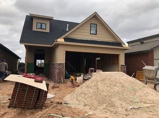 2100 Goodrich Dr, Moore, OK 73170