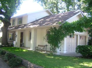 6552 E St, Springfield, OR 97478