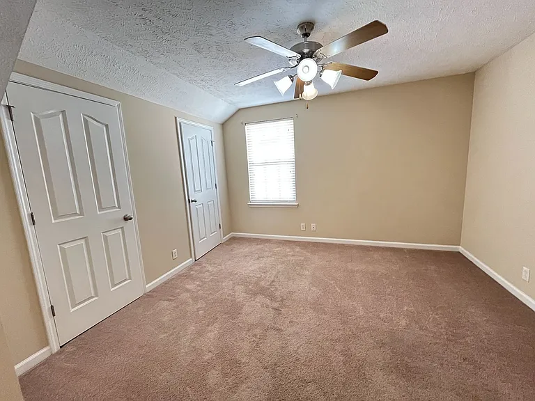 3323 Risen Star Dr — Photo 13