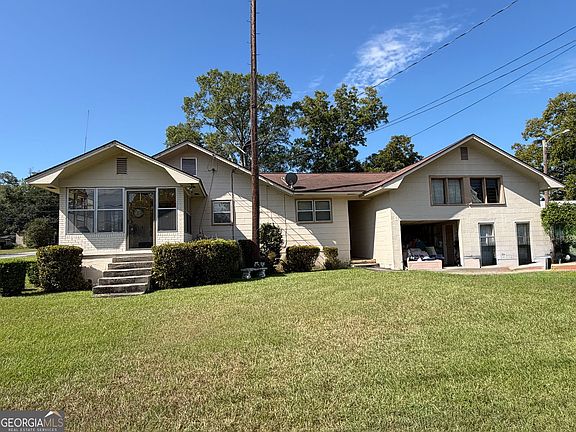 4th image of 5521 Anson Ave