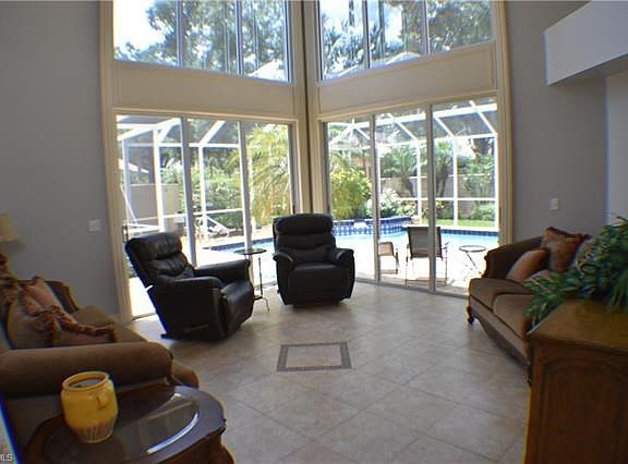 5th image of 138 Vista Ln