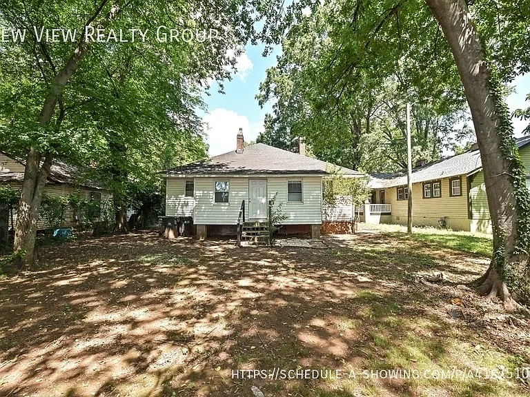 1025 Ambassador St — Photo 20