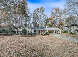 165 Pebble Trl, Alpharetta, GA 30009