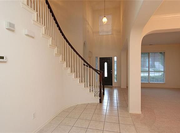 4th image of 8121 Geranium Ln