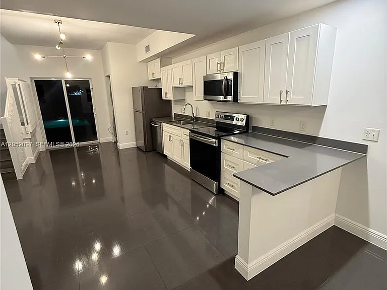 5131 NW 5th Ave #0 — Photo 7
