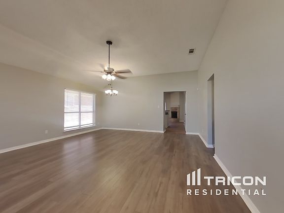 3rd image of 4268 Maryanne Pl