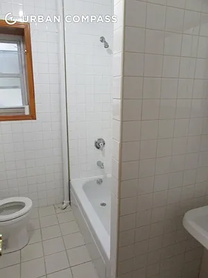 Rented by Compass | media 26