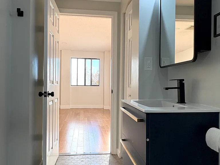 24 Corey St #305 — Photo 23