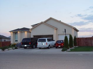 2913 58th Ave, Greeley, CO 80634