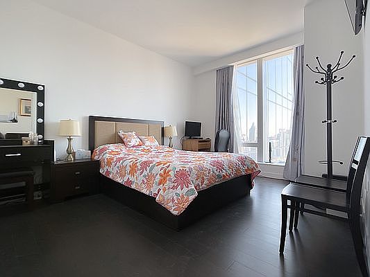 5th image of 252 South St #53N