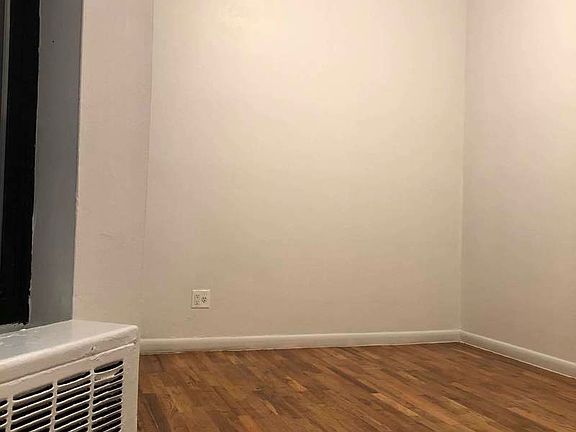 3rd image of 361 E 10th St APT 33