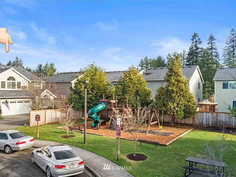 26138 242nd Ct SE — Photo 6