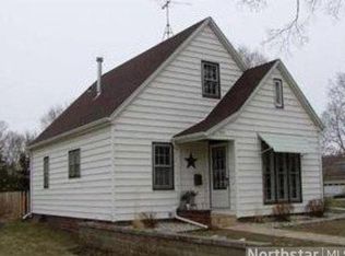 305 1st St W, Jordan, MN 55352