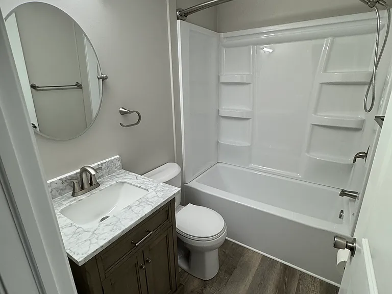 115 S Rocky River Dr #201 — Photo 9