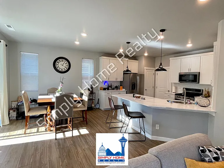 929 Vine Maple St SE — Photo 12