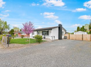 1913 S 10th Ave, Union Gap, WA 98903