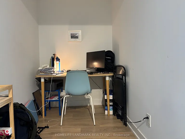 18 Maitland Ter E — Photo 10