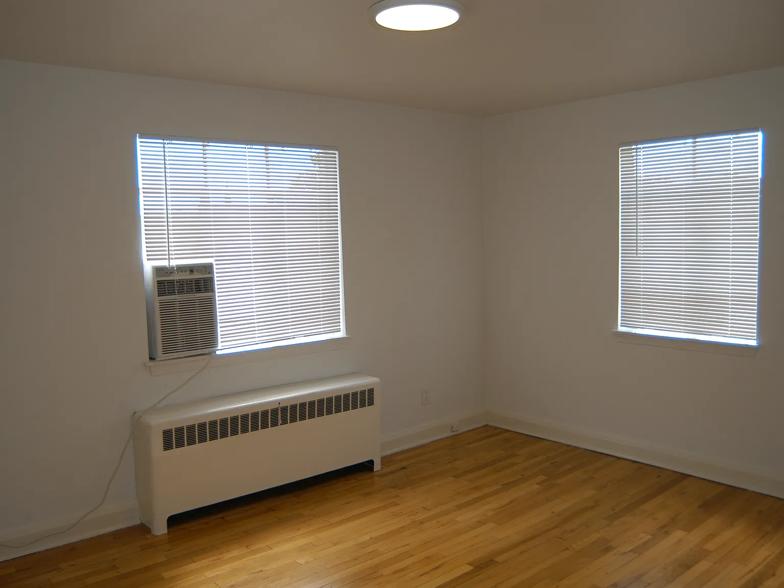 1 bed, 755 sqft, $1,455 — Photo 4