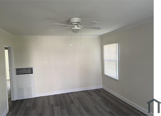 3rd image of 3527 Chesapeake Ave #3529