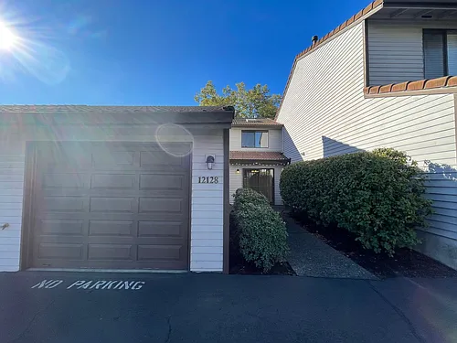12128 SE 104th Ct Photo 1