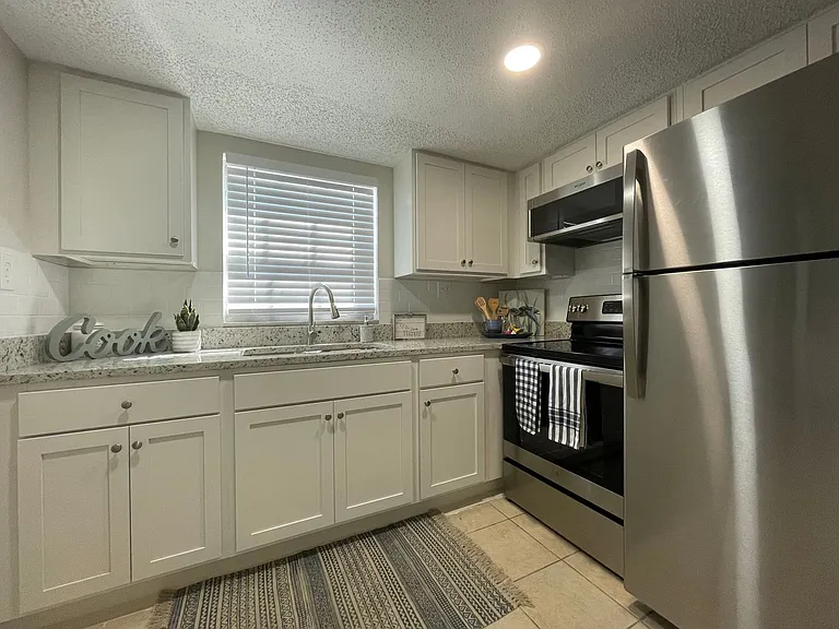 1223 Pamela St — Photo 23