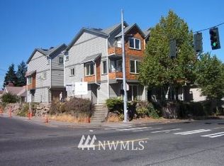 850 NE 95th St #B, Seattle, WA 98115