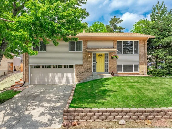 1811 S Yank Court, Lakewood, CO 80228