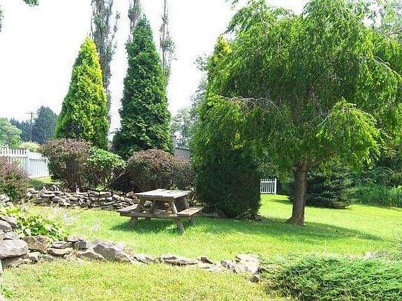 Picnic area