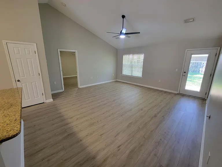 7288 Mossy Oaks Ct — Photo 13