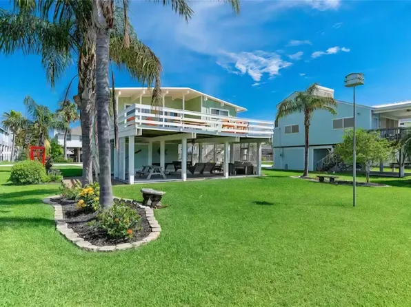 22201 Matagorda Dr, Galveston, TX 77554