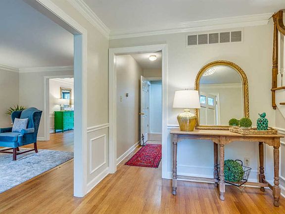4th image of 2534 Turpins Glen Dr