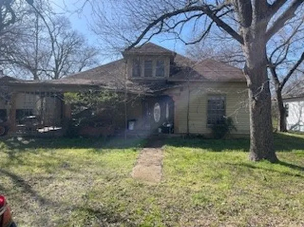 200 Olive St, Lone Oak, TX 75453