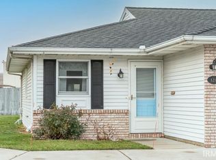 1218 Berkley Cir, Mishawaka, IN