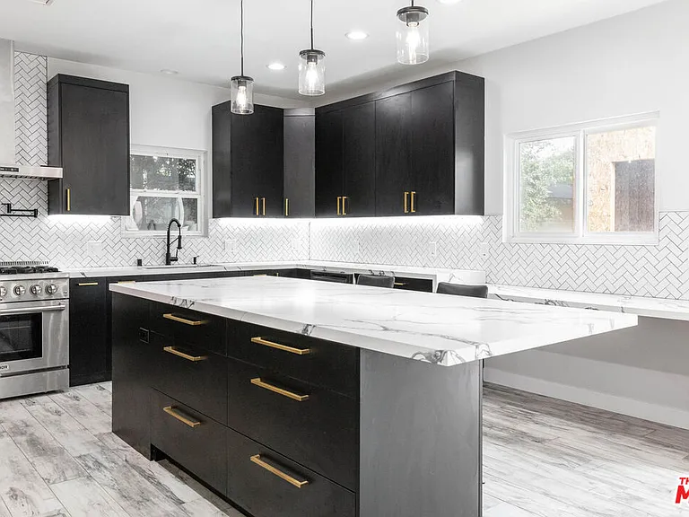 12422 Idaho Ave — Photo 3