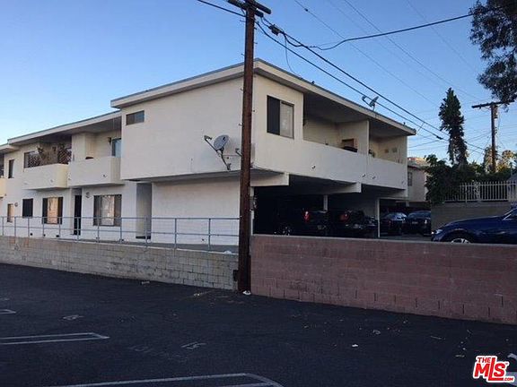 4th image of 1520 Butler Ave
