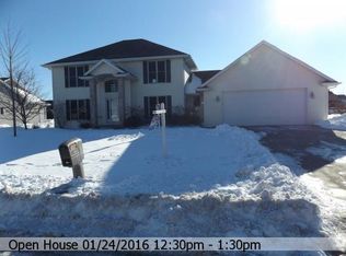W5883 Sweet William Dr, APPLETON, WI 54915
