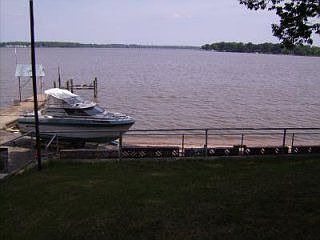 2nd image of 3715 Abingdon Beach Rd