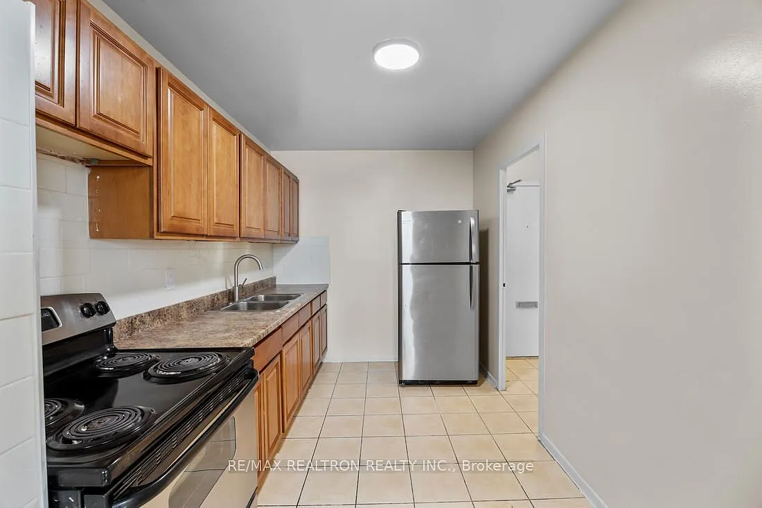2 bed, $2,195 — Photo 4